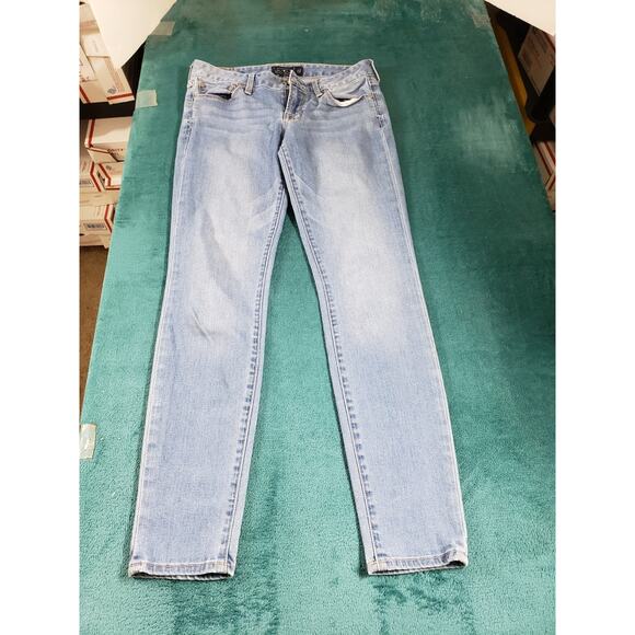 Lucky Brand Jeans Size 2 Womens Blue Stretch Medium Wash Mid Rise Lolita Skinny - Picture 2 of 15
